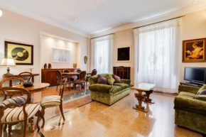 Tibullo - Classic & Elegant Rome center apartment
